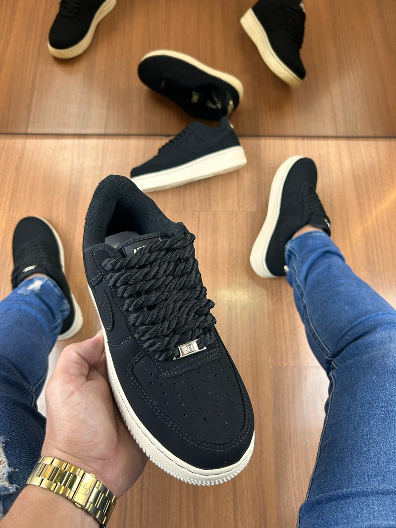Nike NOBUK
