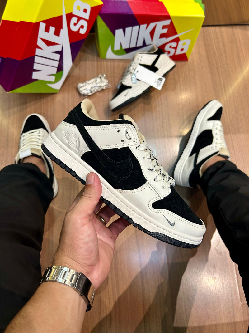 Nike Dunk The North Face