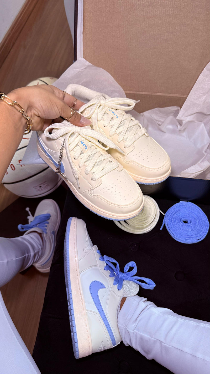 Nike Jordan Low-Linha luxo Manteiga/Azul bb