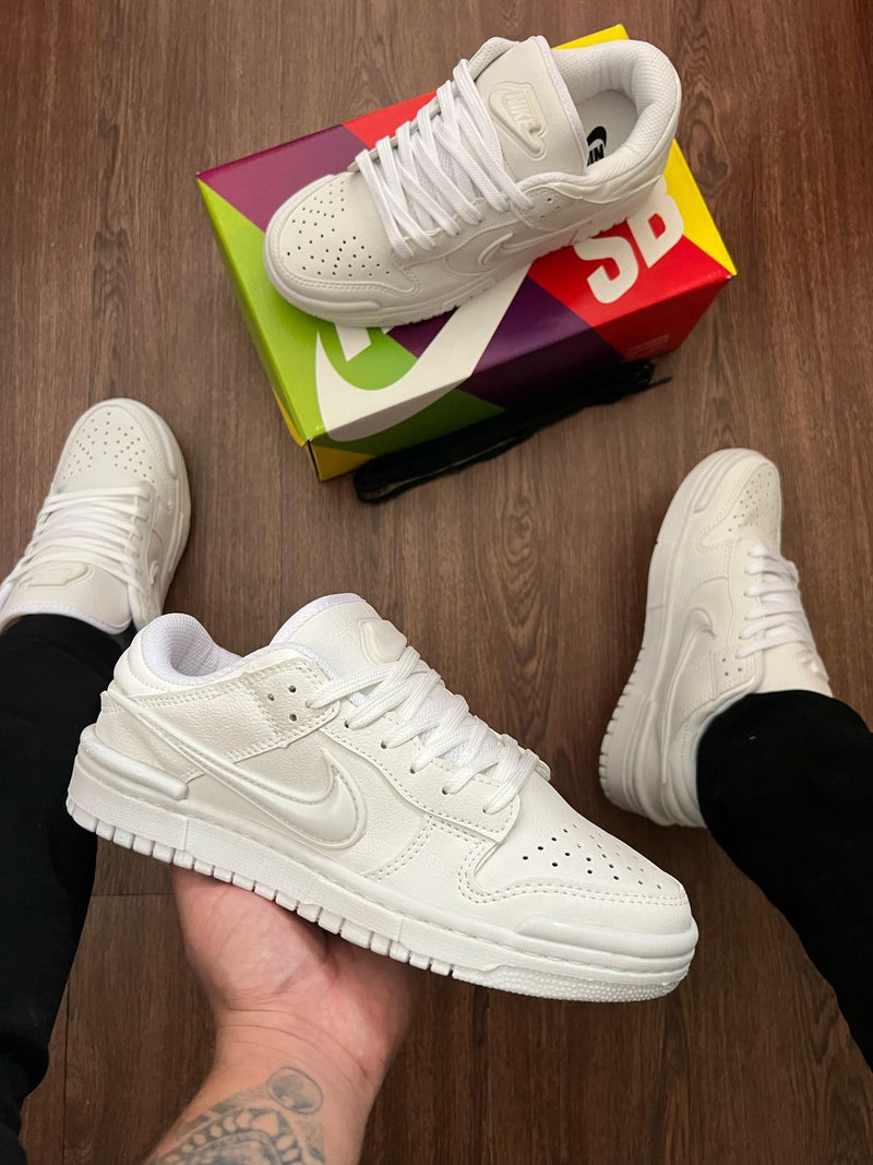Nike Dunk Low Twist