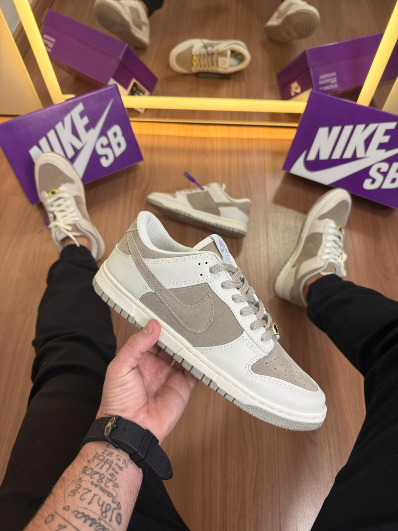 Nike Dunk Creme