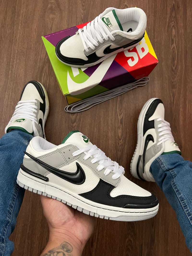Nike Dunk Low Twist