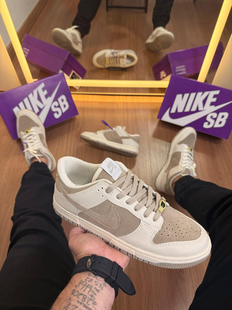Nike Dunk Creme