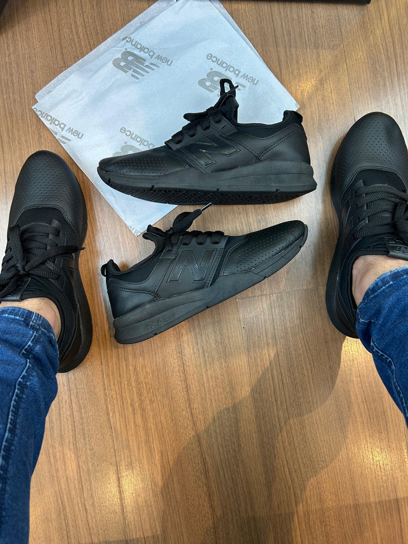New Balance 247